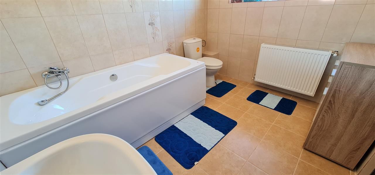 Casa 3 camere complex rezidential intrare Tarlungeni Brasov - Poză 13