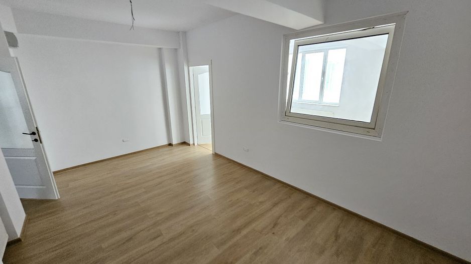 DE ÎNCHIRIAT - Birouri 90 mp, zona ultracentrală! - Poză 4