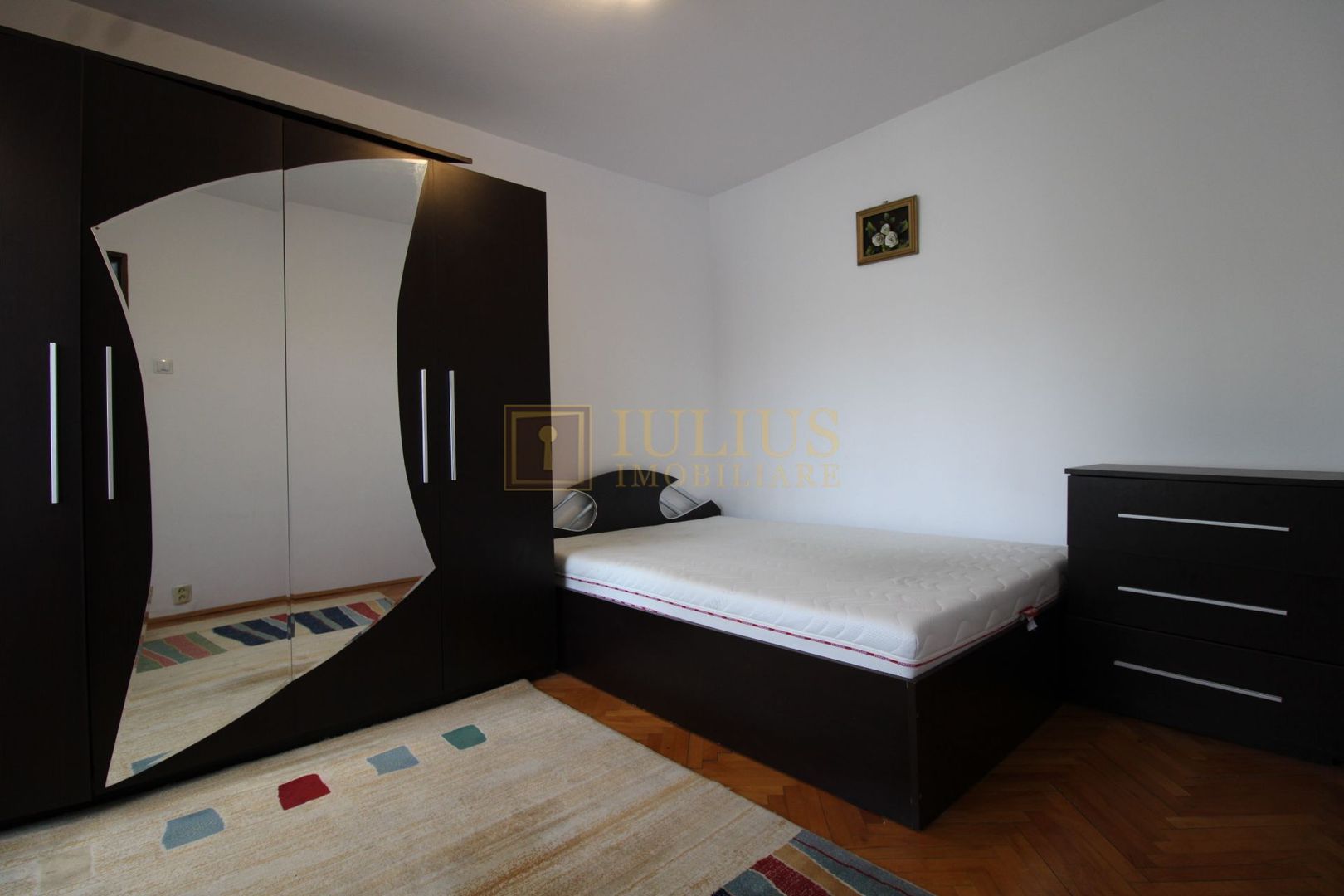 Circumvalatiunii, 2 camere,  centrala proprie, mobilat si utilat - Poză 1