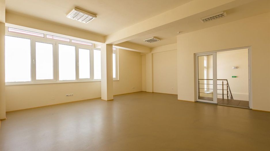 Spatiu comercial nou, componenta si dotari apreciabile, Calea Bucuresti, Brasov - Poză 25