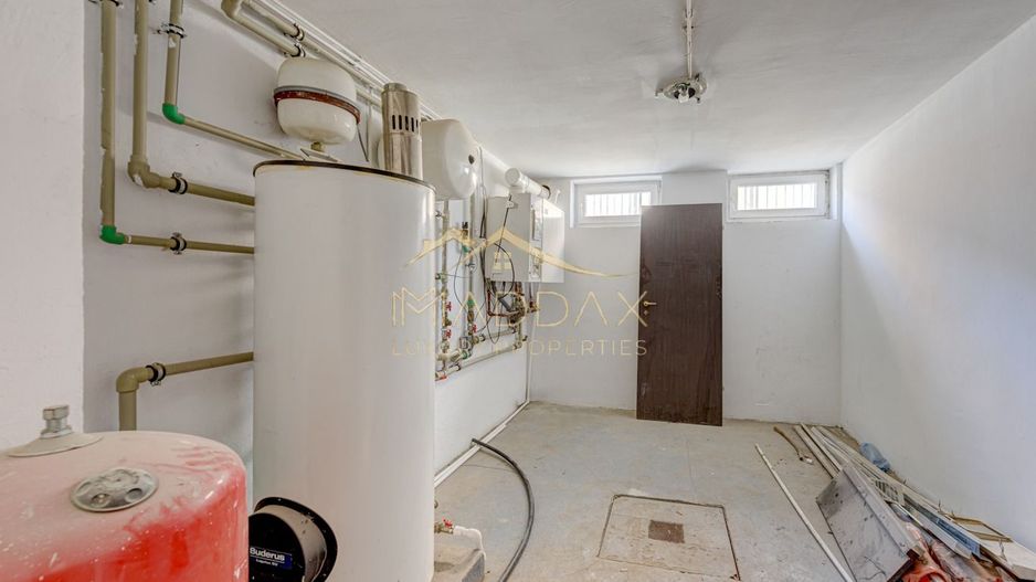 Vila ***400mp*** + Curte Proprie // zona Aviației - Poză 34