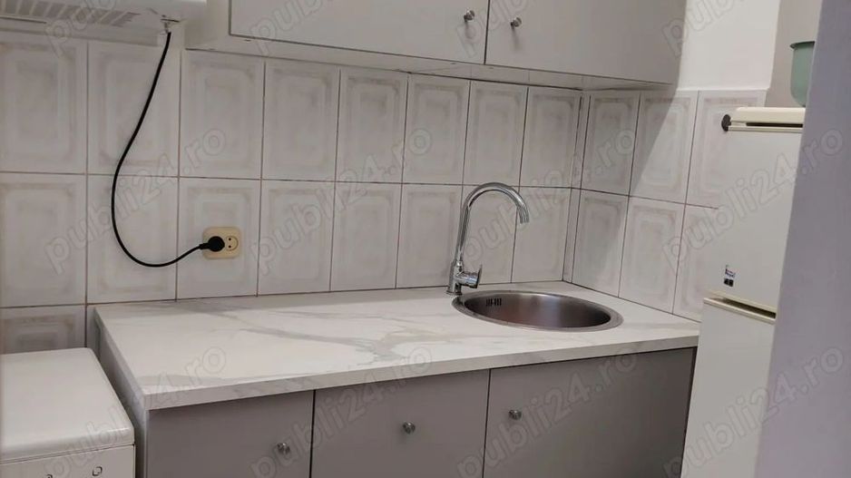 Garsonieră Etaj 1 – 7 min Metrou Favorit – Stare Excelentă - Poză 4