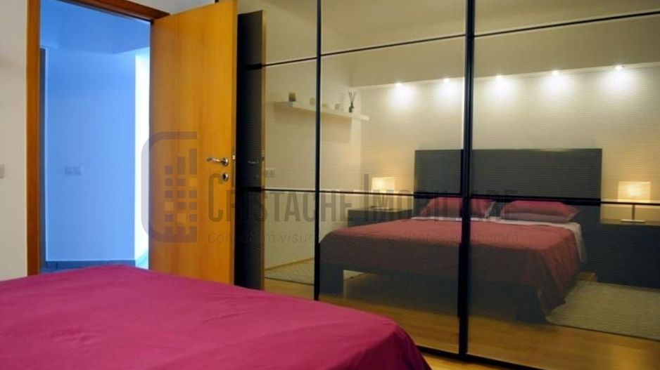 Apartament luminos si modern, la prima inchirere dupa renovare integrala - Poză 1