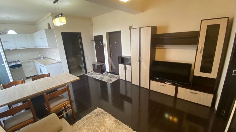 Apartament cu 2 camere, Hotel Italia, Bună Ziua. - Poză 2