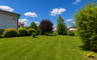 VILĂ DE EXCEPȚIE CU PISCINĂ ȘI GRĂDINĂ DE 1.385 MP | MOGOȘOAIA - Poză 12