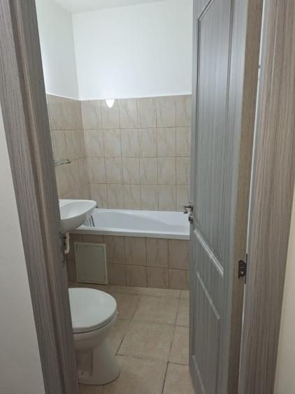 Inchiriere garsoniera Drumul Taberei 36 - Poză 2