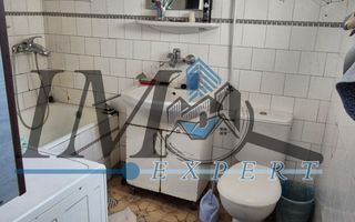 Casa ,curte și gradina.Teren cu 2700 mp. - Poză 5