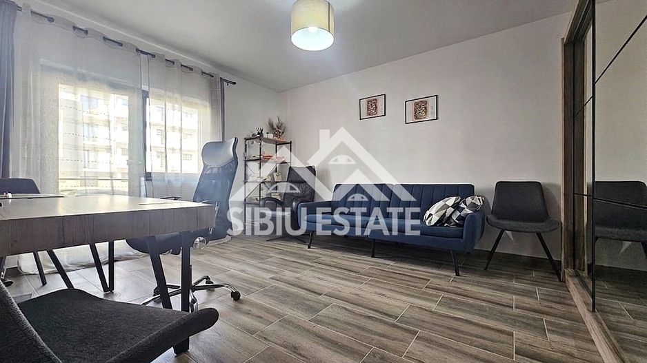 Apartament 2 camere cu gradina si parcare - Poză 2