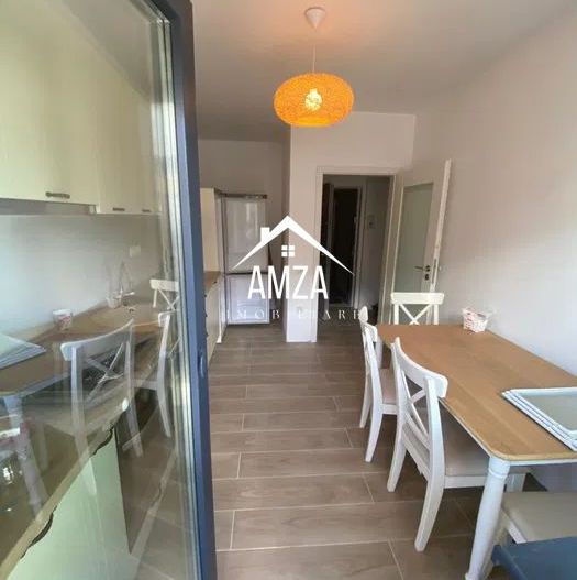 Apartament 2 camere de închiriat, decomandat, parcare proprie. - Poză 3