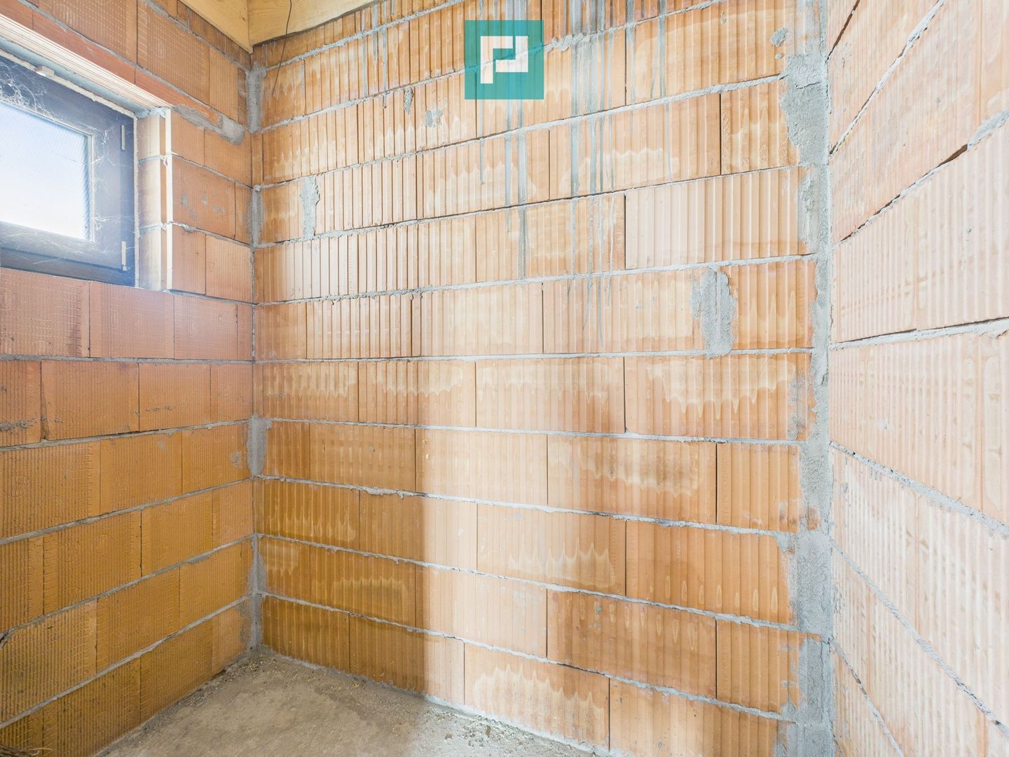 Casă la roșu, 4 camere, Zimandul Nou - Poză 13