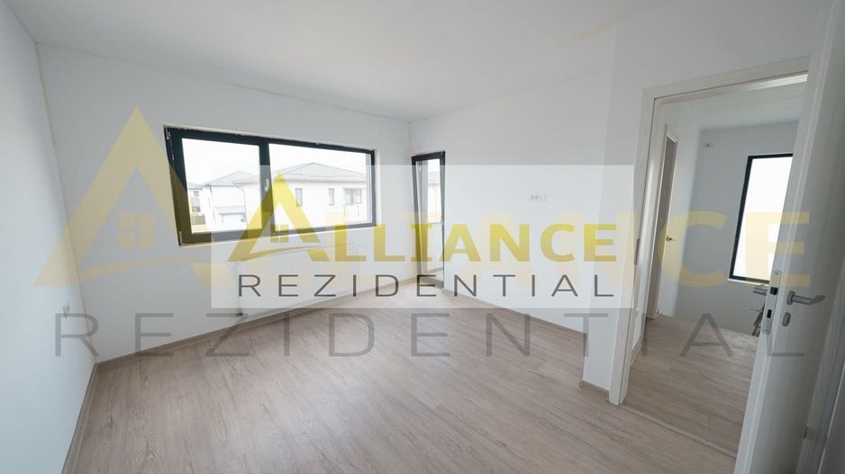 Individuala - 5 Camere - 3 Bai - 227 mp teren - - Poză 4