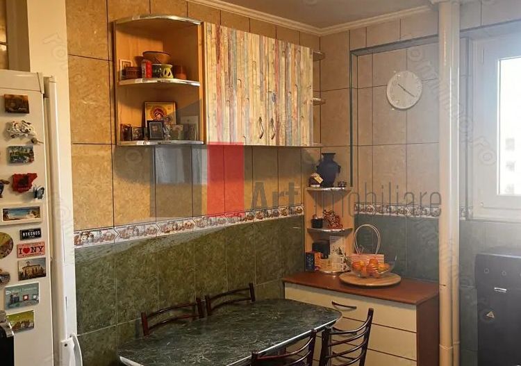 APARTAMENT 3 CAMERE STEFAN CEL MARE - OBOR - Poză 5