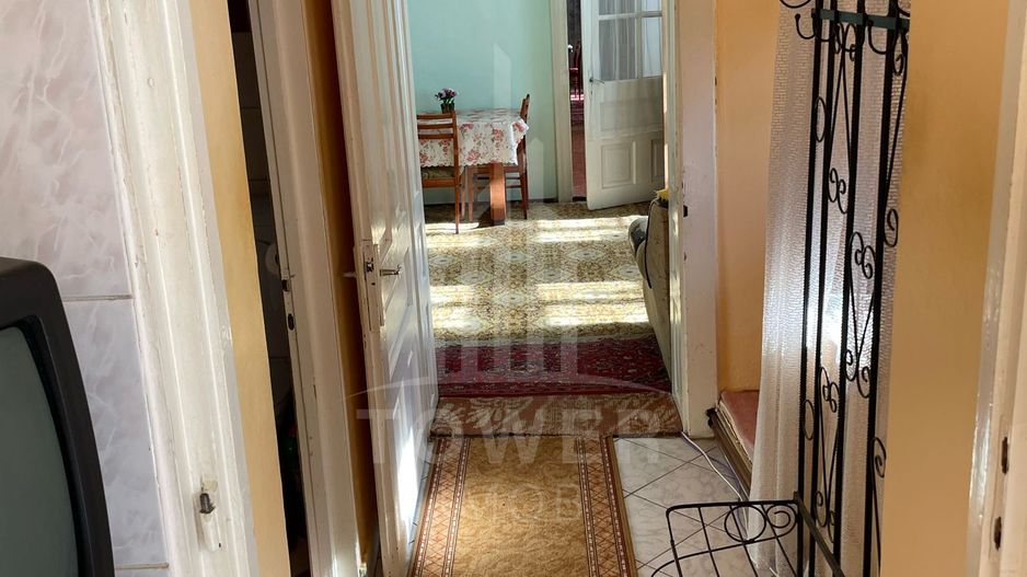 Casa de vanzare - teren 1400 mp - Laslea , Sibiu - Poză 11