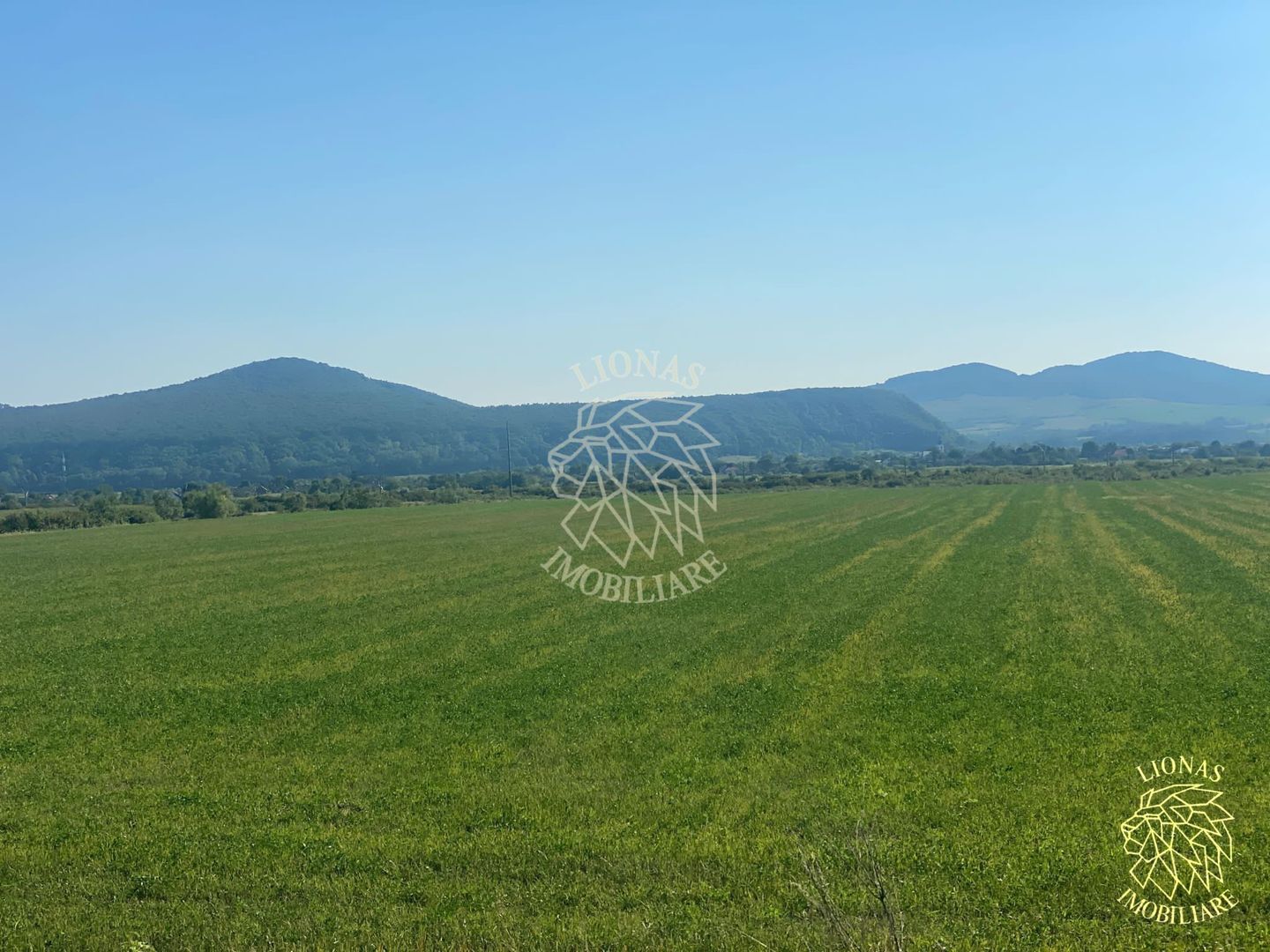 Teren 13400mp la DN 17-parcelabil Sieu-Sfantu - Poză 3