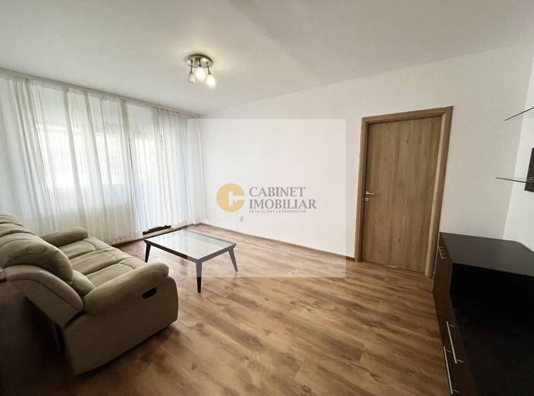 Vedere directă Parc Tineretului · 2 camere · Et. 5/10 · Loc parcare - Poză 4