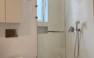 Apartament modern cu 2 camere in centrul orasului view spre somes - Poză 9
