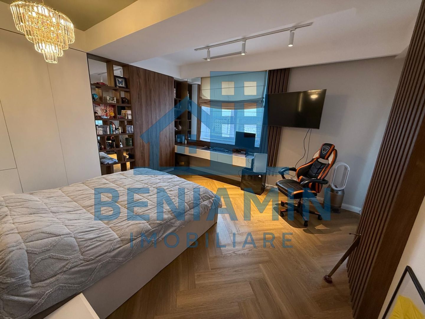 Penthouse cu piscina la etajul 11-Mobilat Lux-300mp-parcare-lift - Poză 5