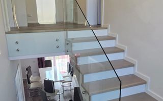 Duplex superb despartit prin garaj - Poză 31