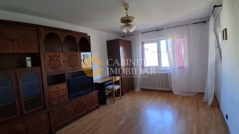 Apartament 2 camere,  decomandat, zona Tatarasi - Poză 1