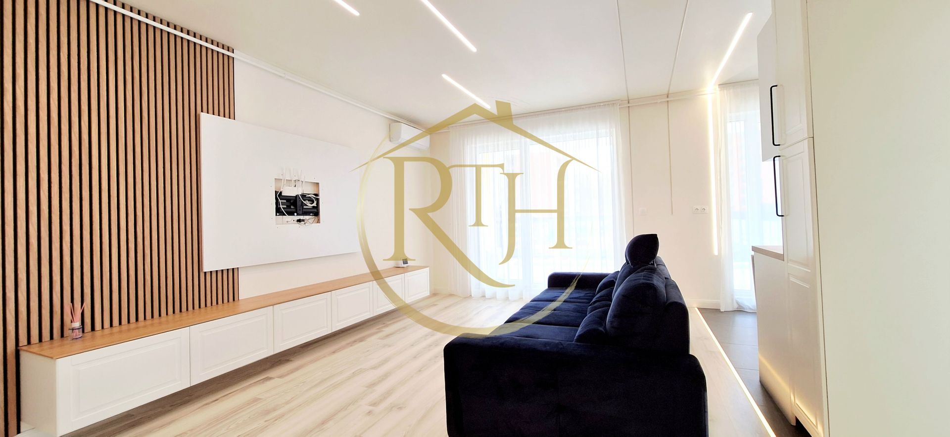 Oferim spre inchiriere un apartament deosebit cu 3 camere, Complex Adora Forest - Poză 9