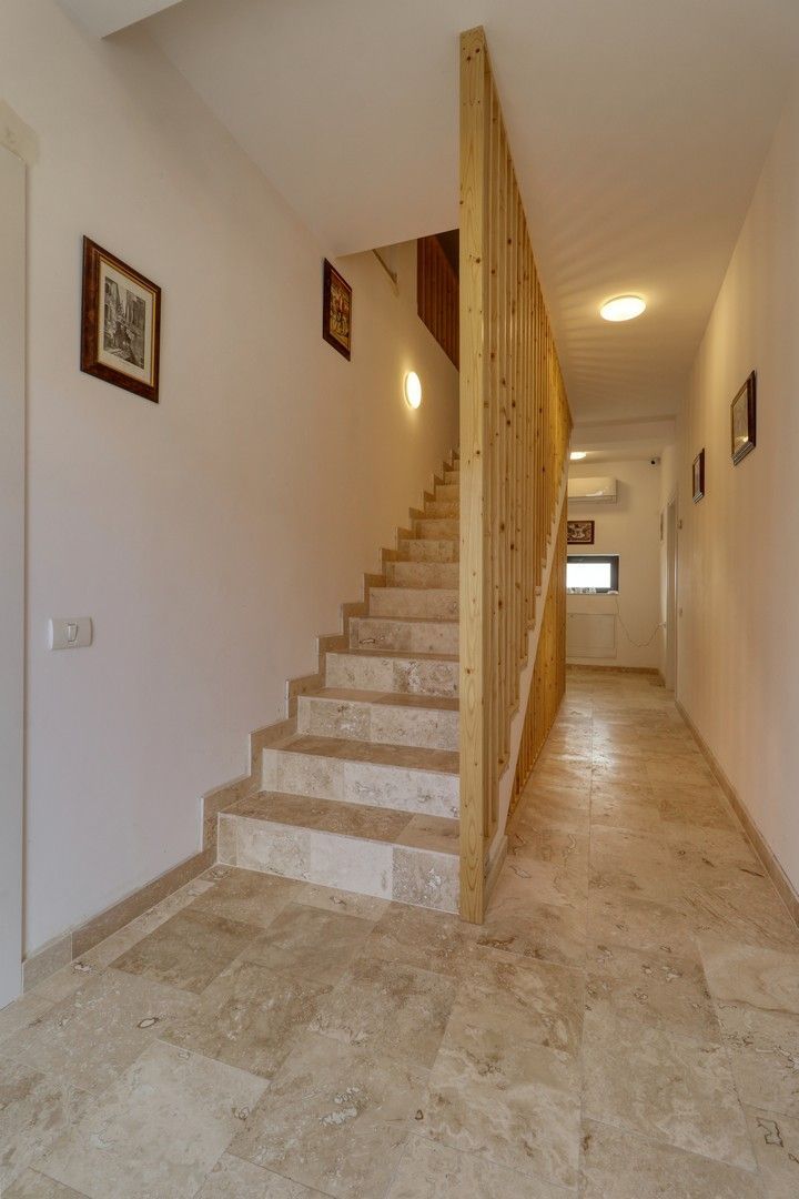 Vilă individuală- P+1+M | 19 camere | 400 mp utili/ 8 parcari - Poză 9