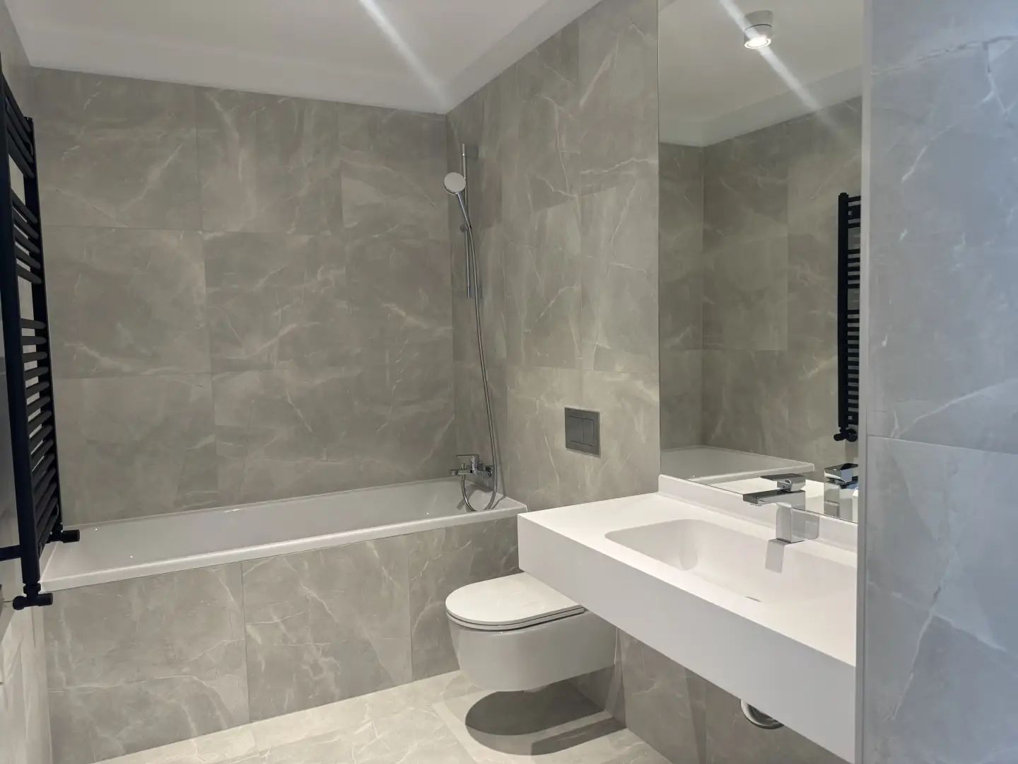 Apartament cu 3 camere de închiriat - One Cotroceni Park - Poză 4