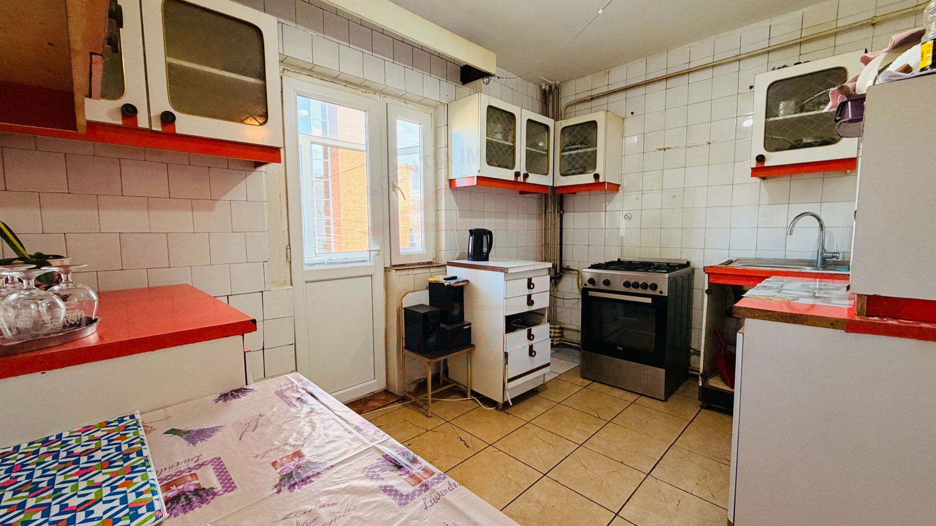 Apartament 3 camere dec. ,Galati, la PS-uri, Casa Roșie etaj 2, 68 mp. - Poză 4