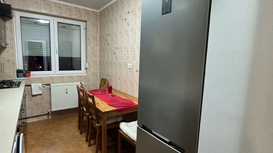 Apartament 2 camere metrou Titan - Poză 5