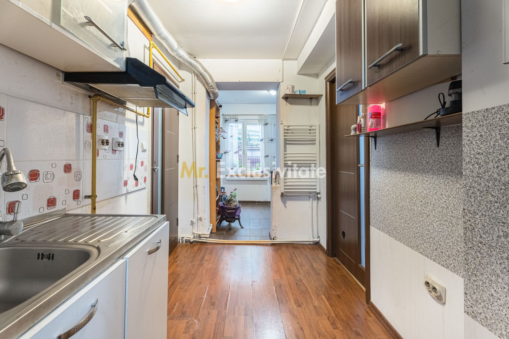 Casă cu 4 camere, anexă locuibilă și teren de 234 mp | Piața Sudului - Poză 19