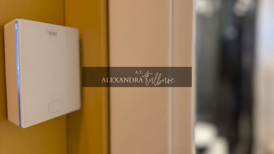 Apartament PREMIUM cu curte, terasă și lift cu acces direct în living - Poză 47