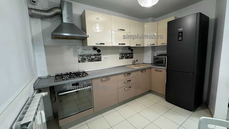 Decomandat Renovat Spatios 4 Camere Colentina - Poză 5