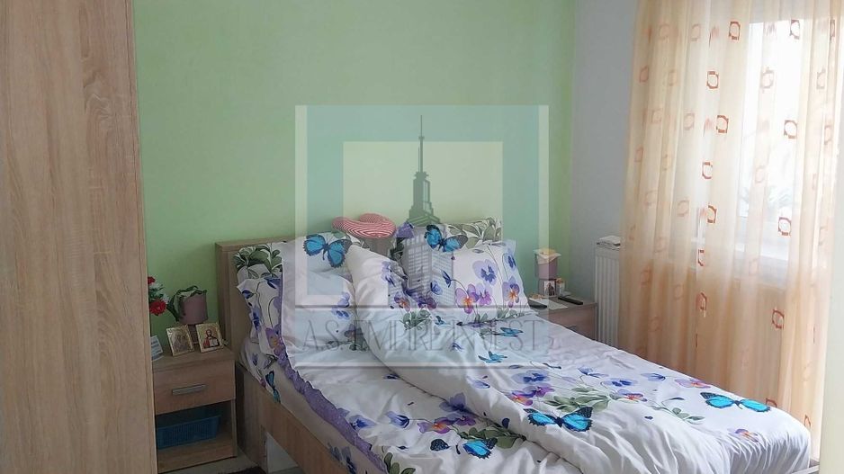 De vânzare apartament cu 2 camere, zona Răcădau - Brașov - Poză 3