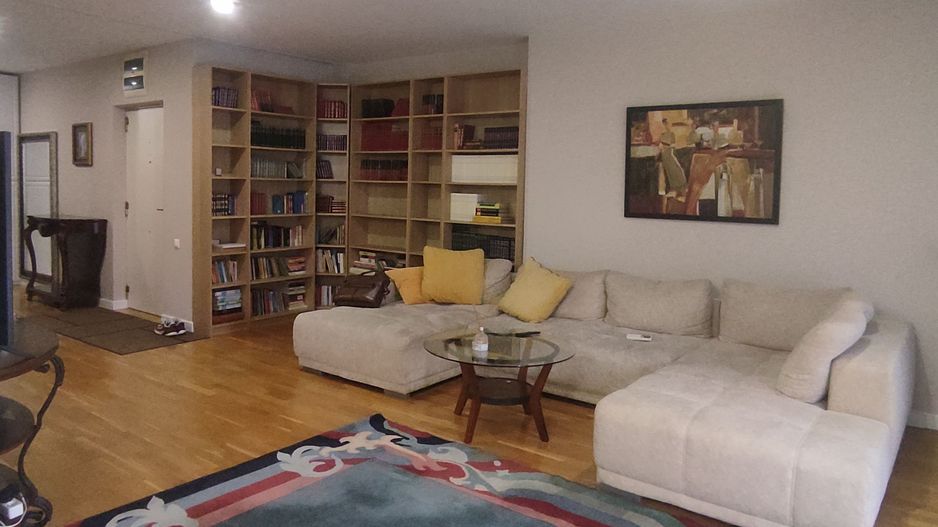 Inchiriere apartament 3 camere cu acces la piscina Ibiza Sol - Poză 2