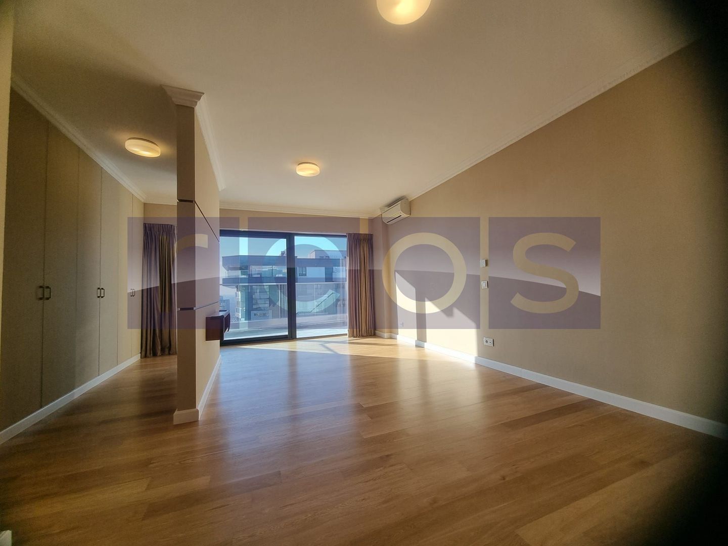 Vanzare penthouse cu view spectaculos in Complex Upground - Poză 28