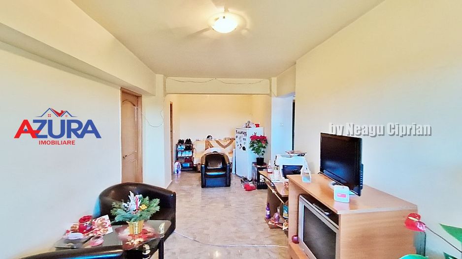 Apartament 3 Camere Prundu etaj Intermediar, vedere Panoramica - Poză 5