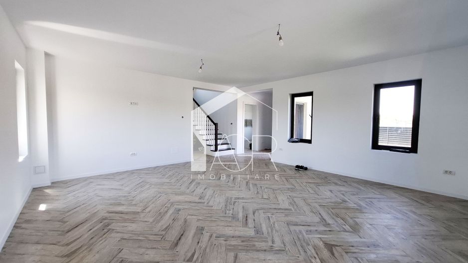 Vila P+1E, cu 5 camere, Paulesti - Poză 3