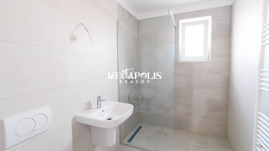 Apartament 3 Camere Sanpetru/ Intabulat - Poză 4
