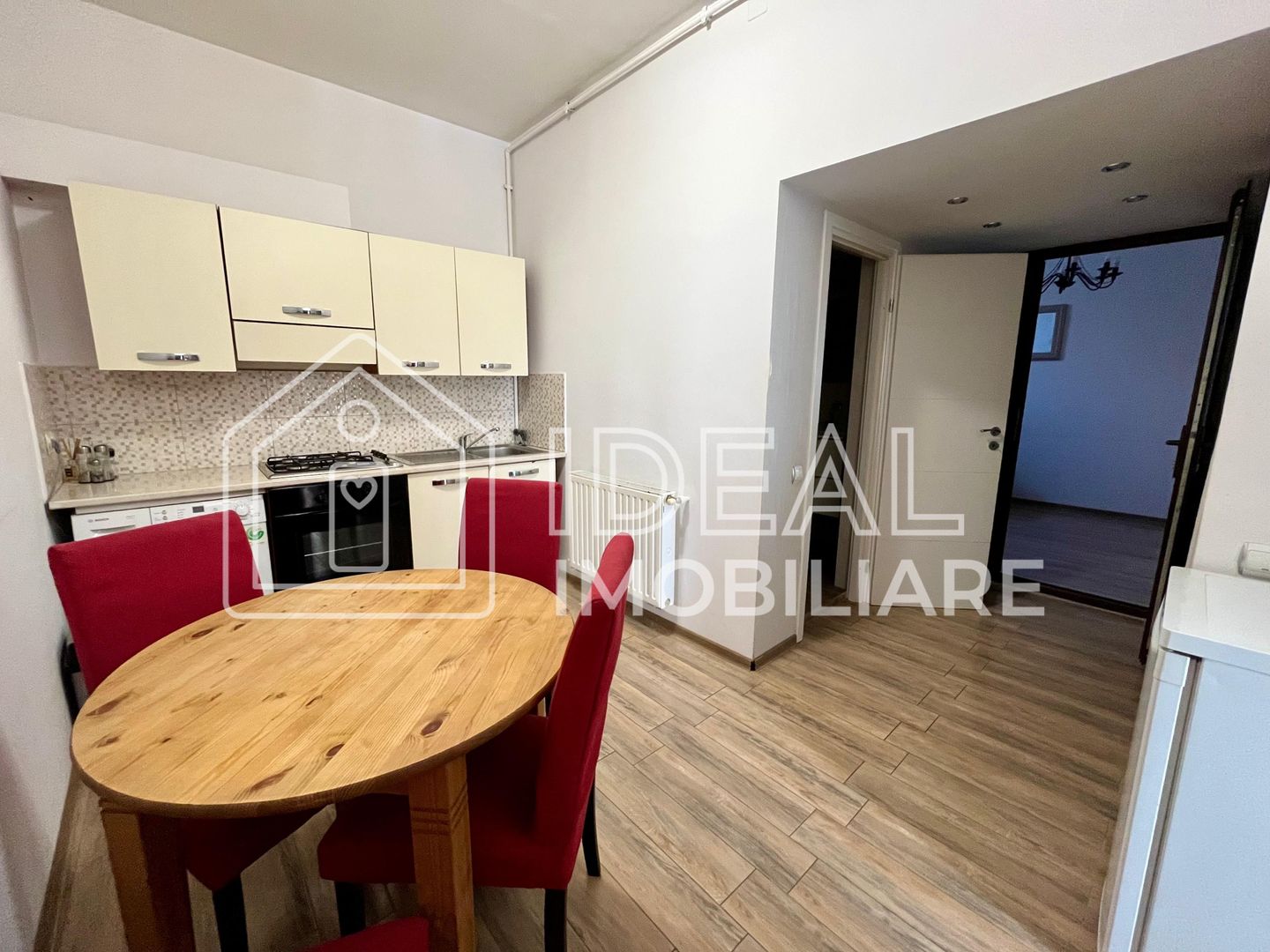 Apartament 2 camere în Centrul Istoric al Sibiului | 50 mp utili - Poză 2