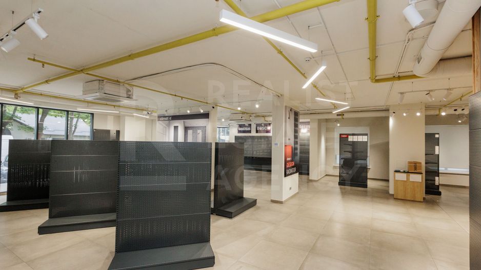 Chirie, spațiu comercial, amplasat în Ungheni, str. Mihai Eminescu - Poză 45