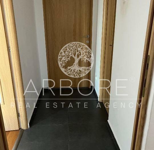 3 camere Titan, langa Parc si Stadionul National - Poză 11