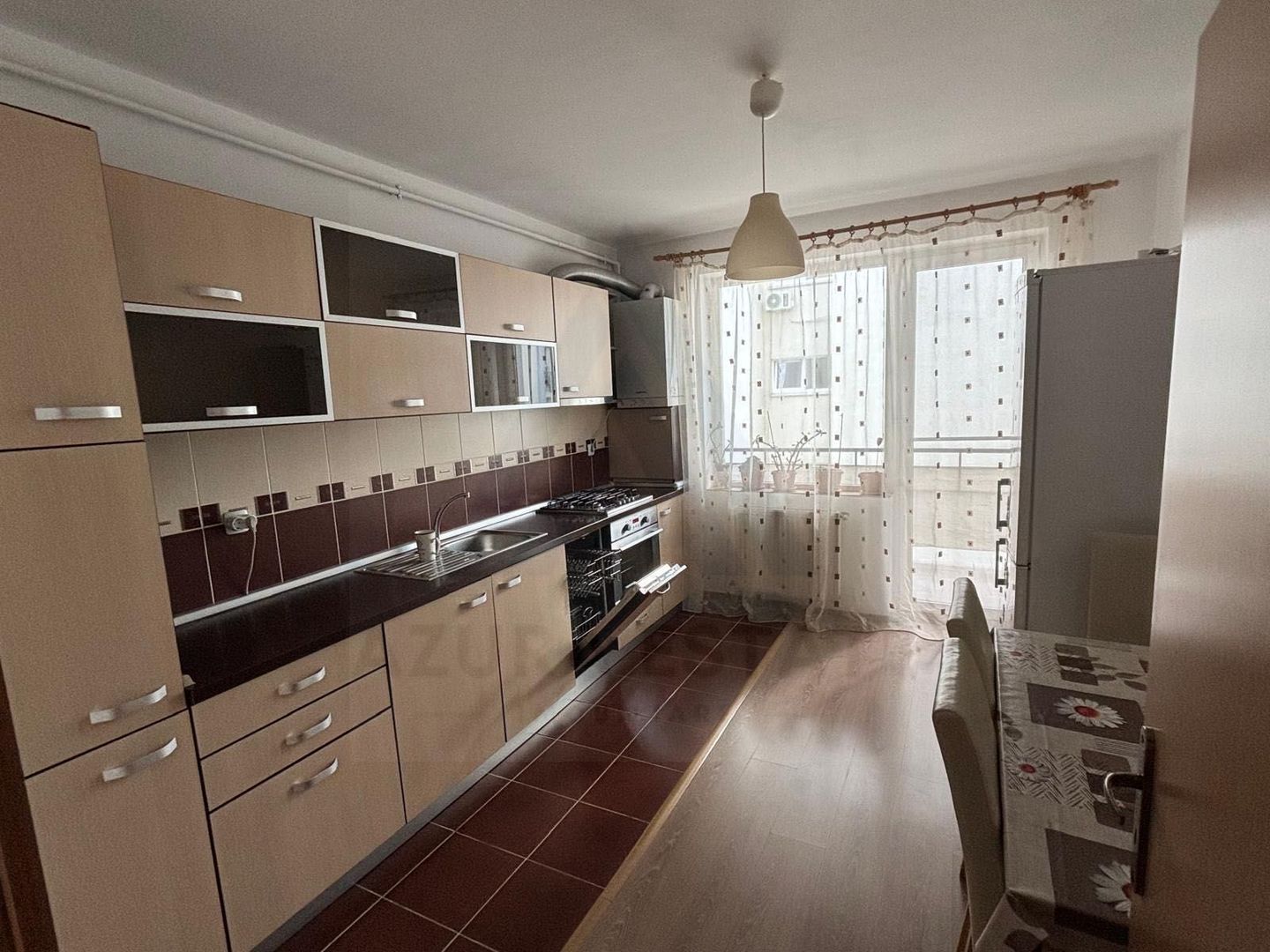 Apartament 2 camere 56 mp utili 2 balcoane etaj 2 Cartier Alma - Poză 3