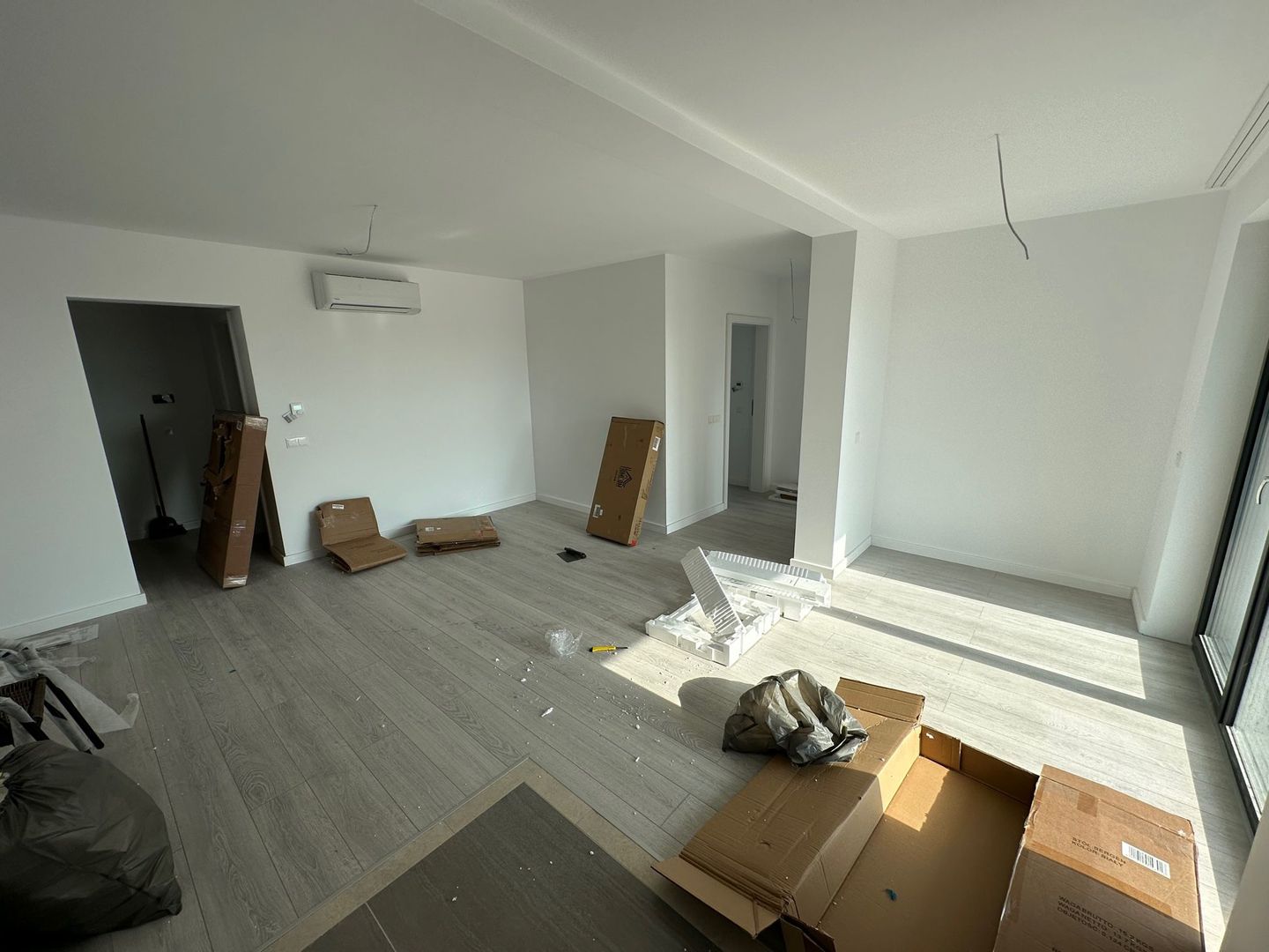 Apartament 3 camere la prima inchiriere - Poză 4