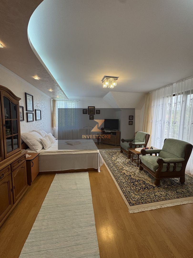 Casa spațioasă în Oradea str Izvorului - Poză 13