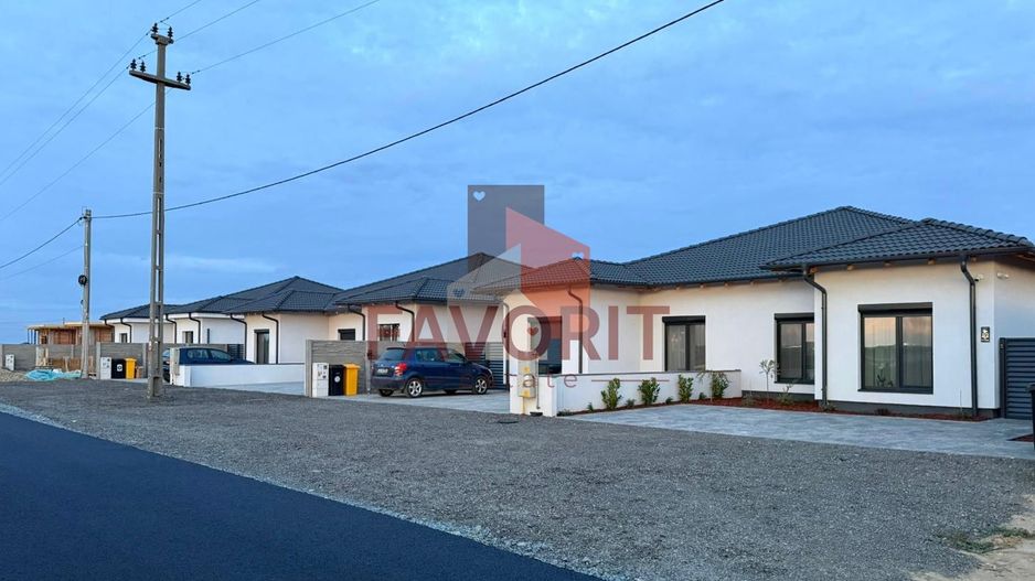 Duplex in Mosnita | 4 camere | Toate utilitatile | Asfalt - Poză 1