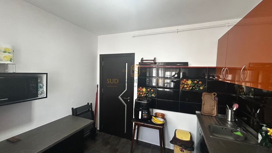 Apartament 2 camere - metrou Dimitrie Leonida, loc de parcare inclus - Poză 5