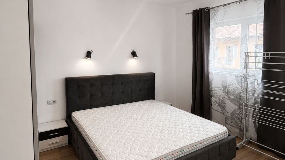 Apartament modern cu 2 camere decomandate, situat în Dumbrăvița - Poză 6