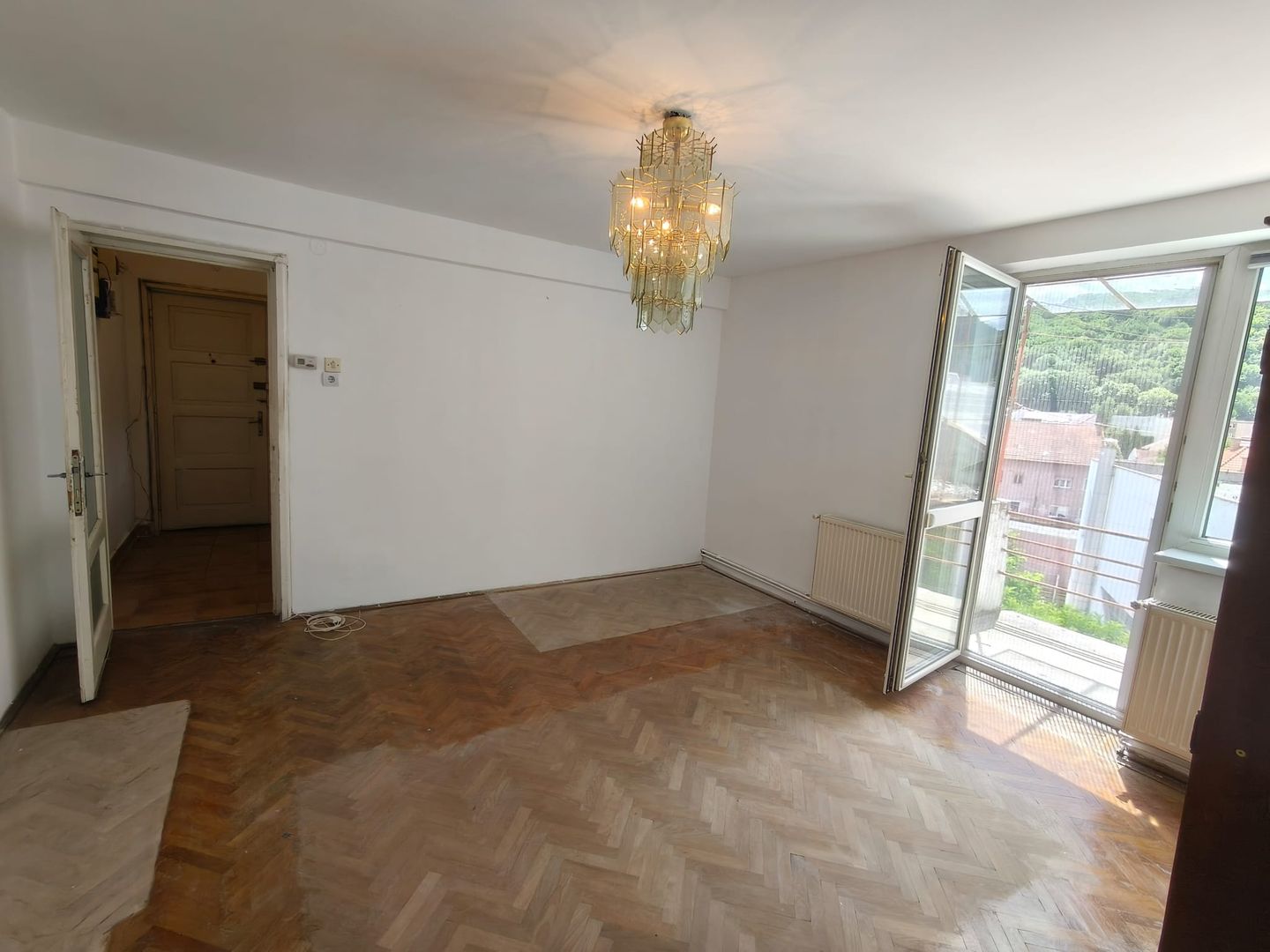 Comision 0%| 2 camere | Zona AFI | Oportunitate investiție | - Poză 10