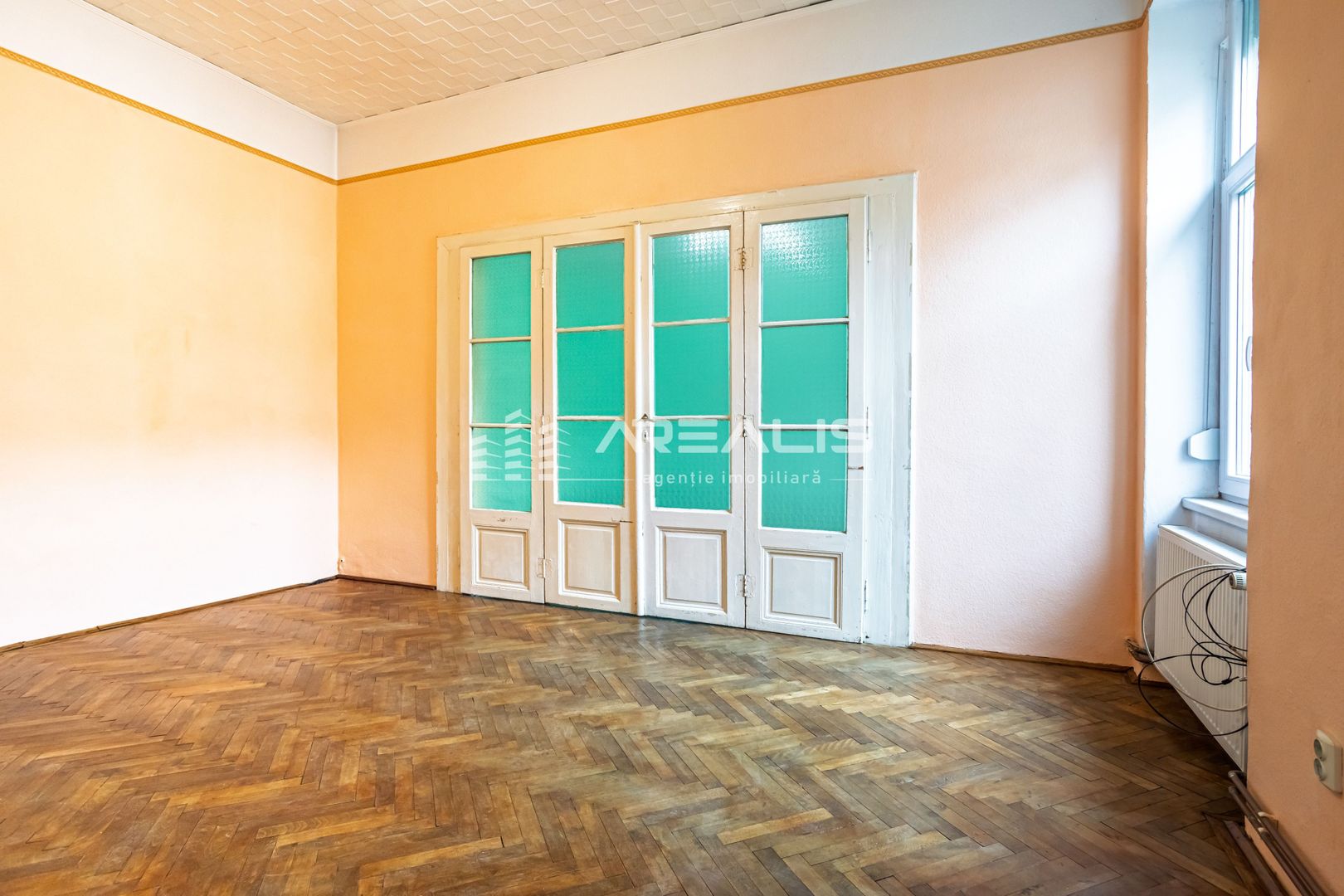 Apartament 2 camere ultracentral, cu loc de parcare - Poză 6