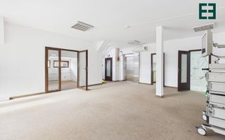 De Închiriat - Spațiu birouri 5 camere - Zonă Centrală - Timișoara - Poză 7