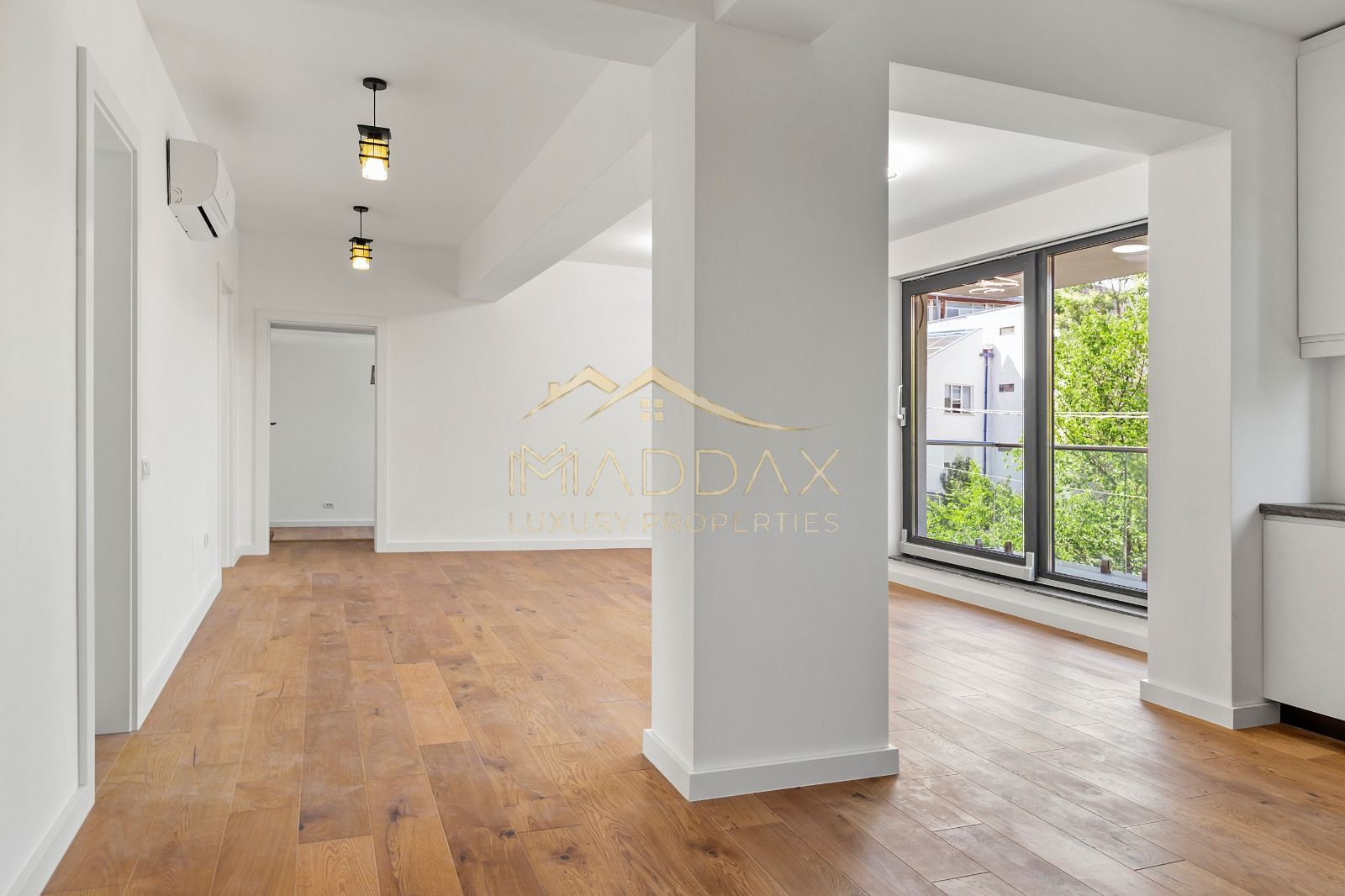 Apartament 3 camere ***117 mp*** Bloc boutique// Aviatiei-Herastrau - Poză 1